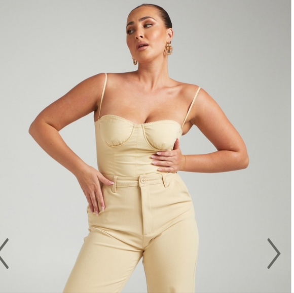 We Wore What Danielle Bernstein  Corset  Ruched Bra Top w/Adjustable Straps NWT - Picture 1 of 15